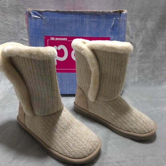 Women's Pop Mid-Calf Swan Boots‎ – Oatmeal – Size 9M – New in Box (Box Damaged) - Picture 2 of 6